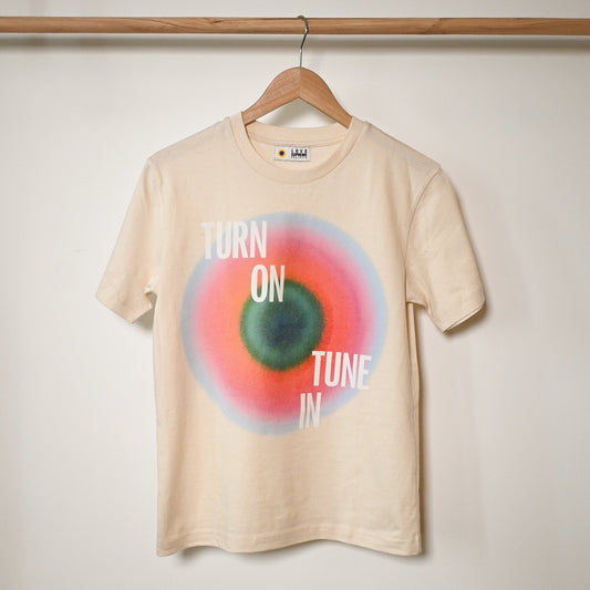 T-shirt - Turn On Tune In